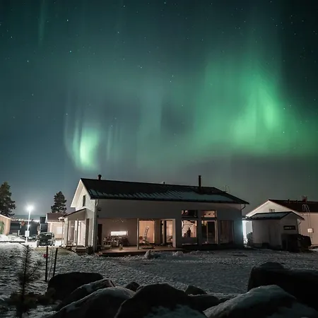 Villa Large House With Personality And Calming View