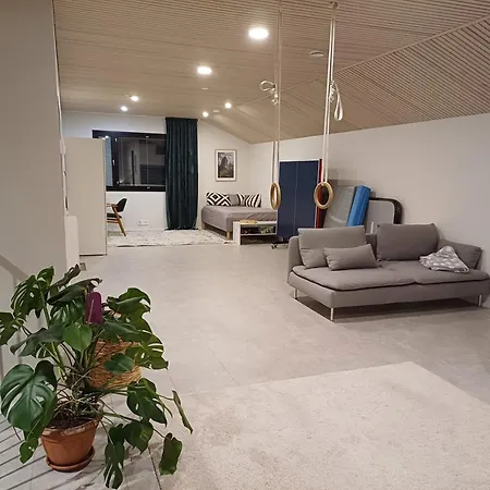 Large House With Personality And Calming View Villa *